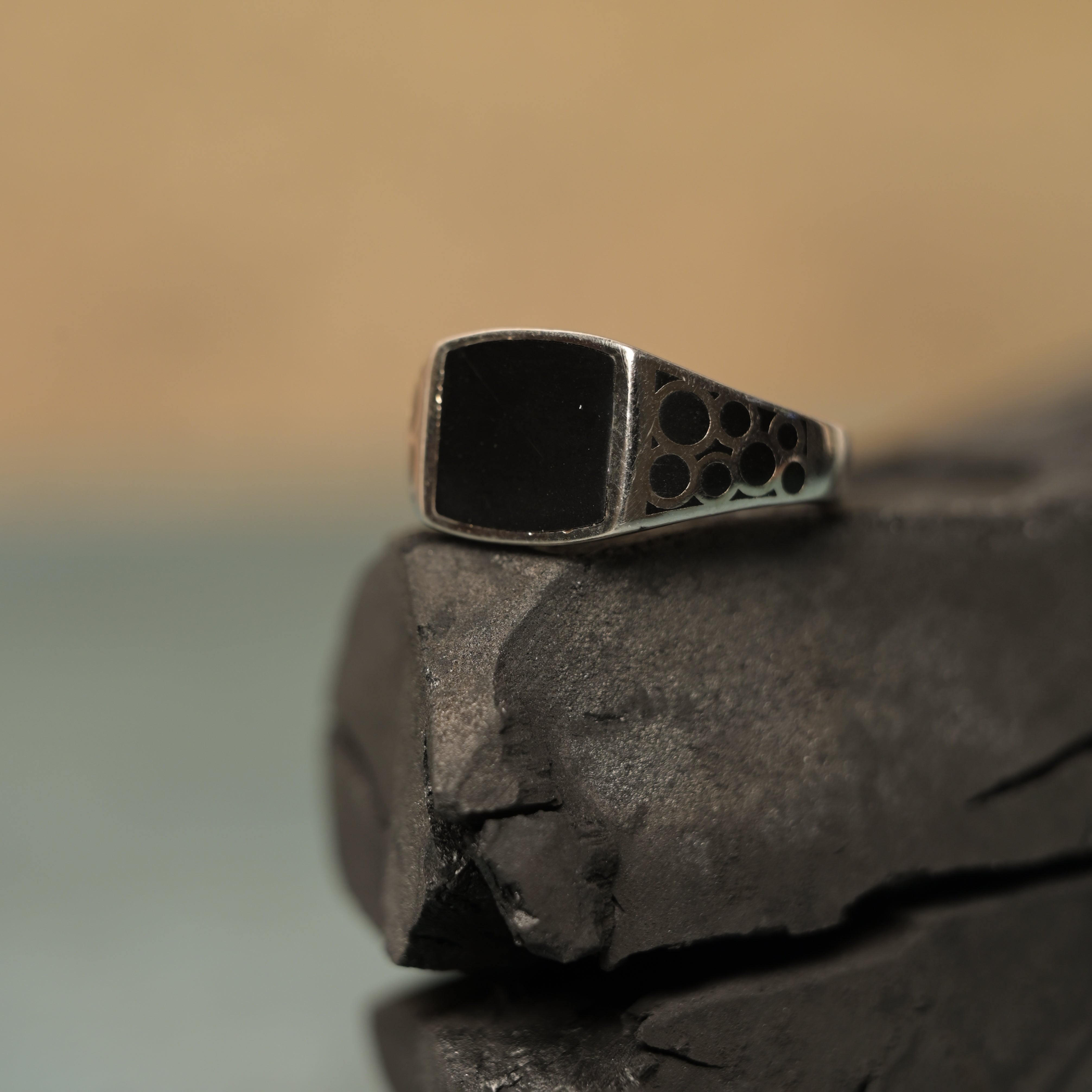 Black Onyx Square Stone 925 Silver Ring