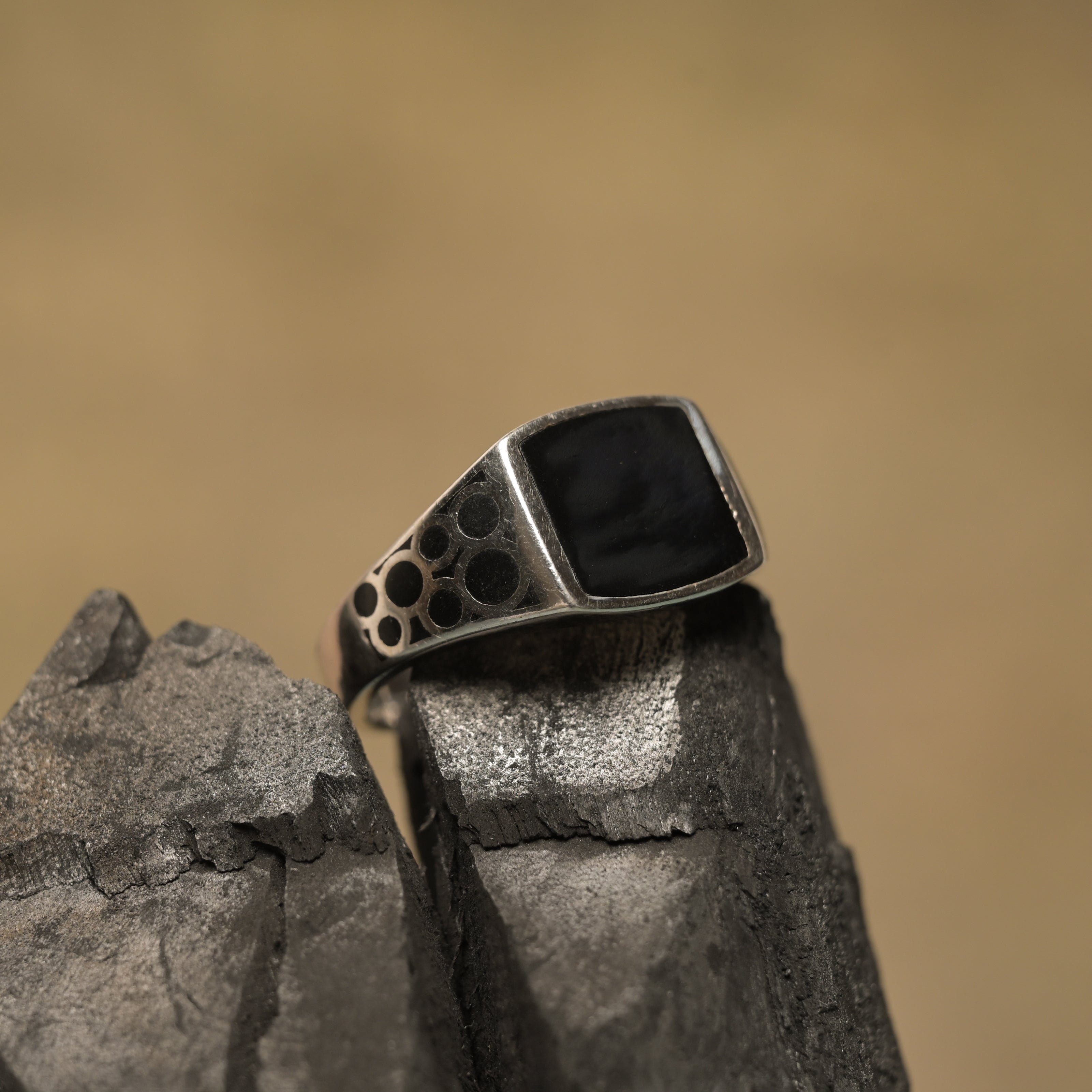 Black Onyx Square Stone 925 Silver Ring