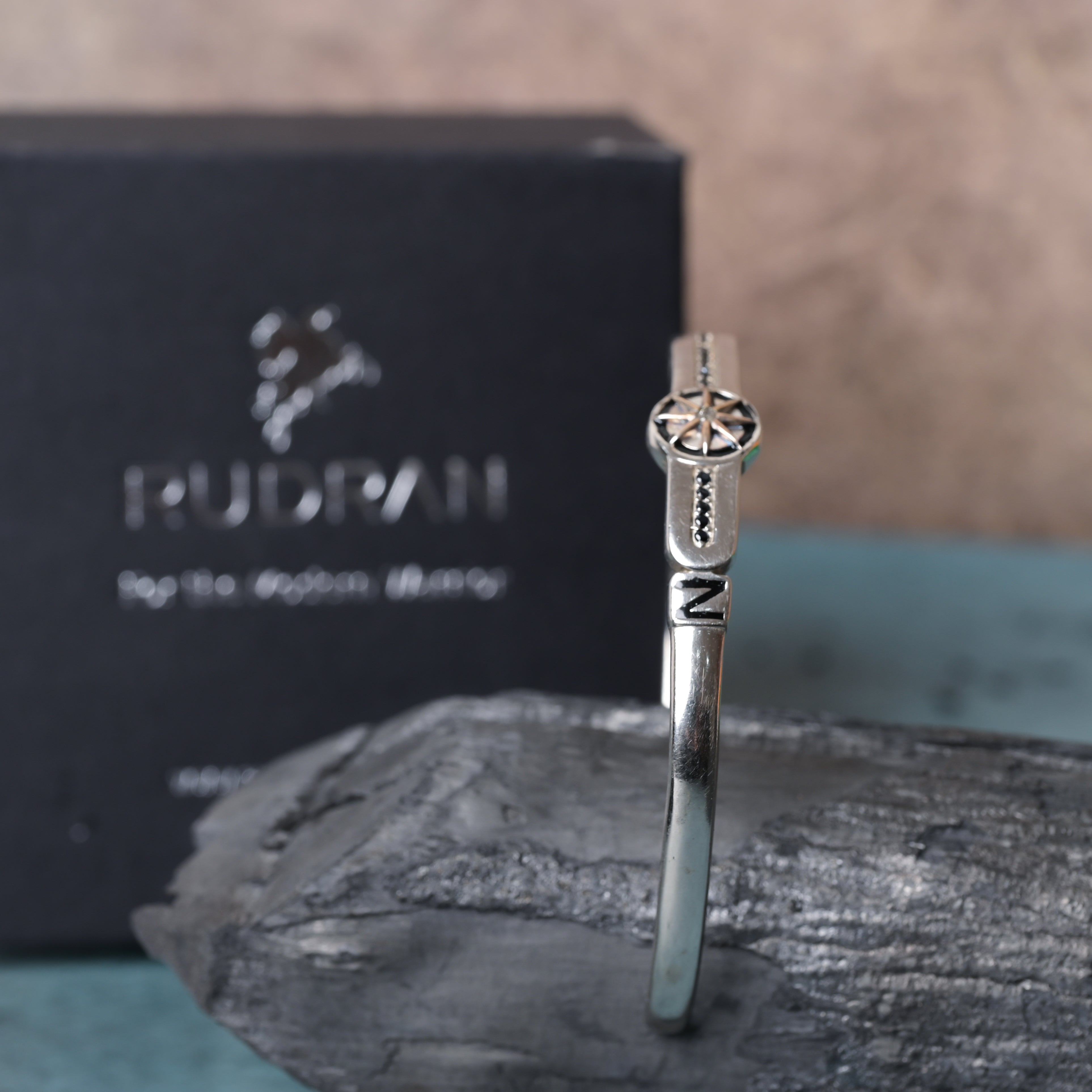 925 Silver Compass Cuff kada