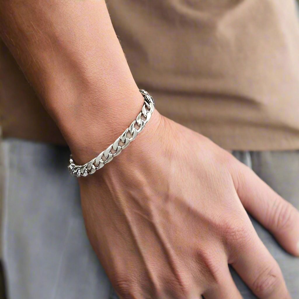 Curb Chain Bracelet