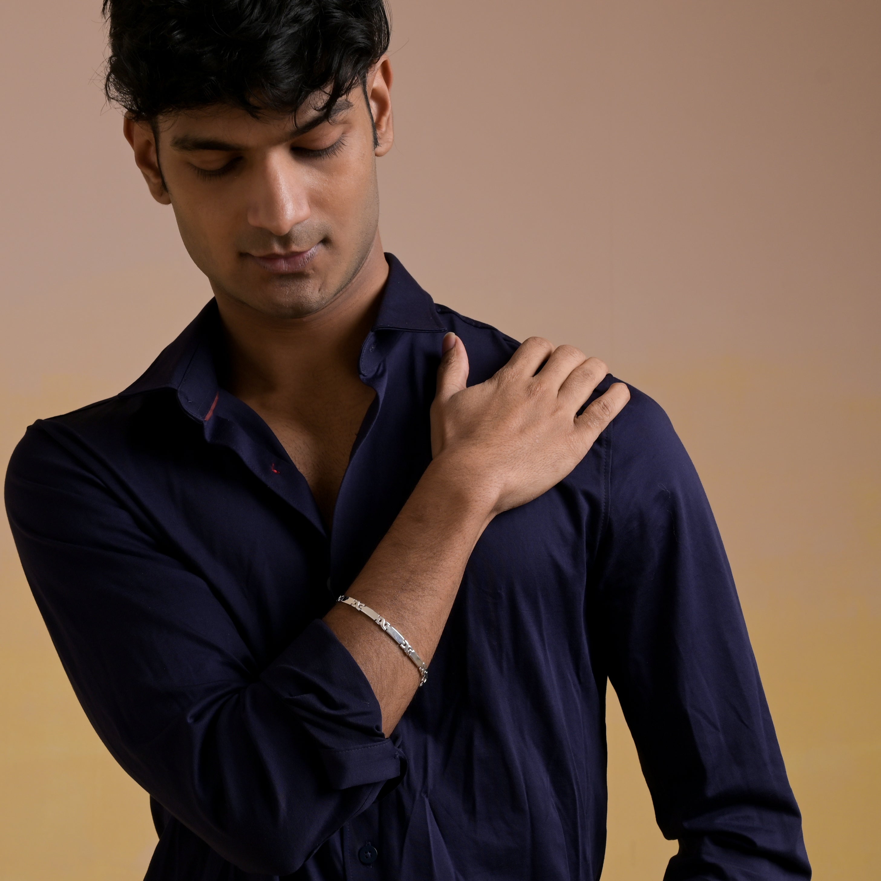 Casted Link 925 Silver Bracelet