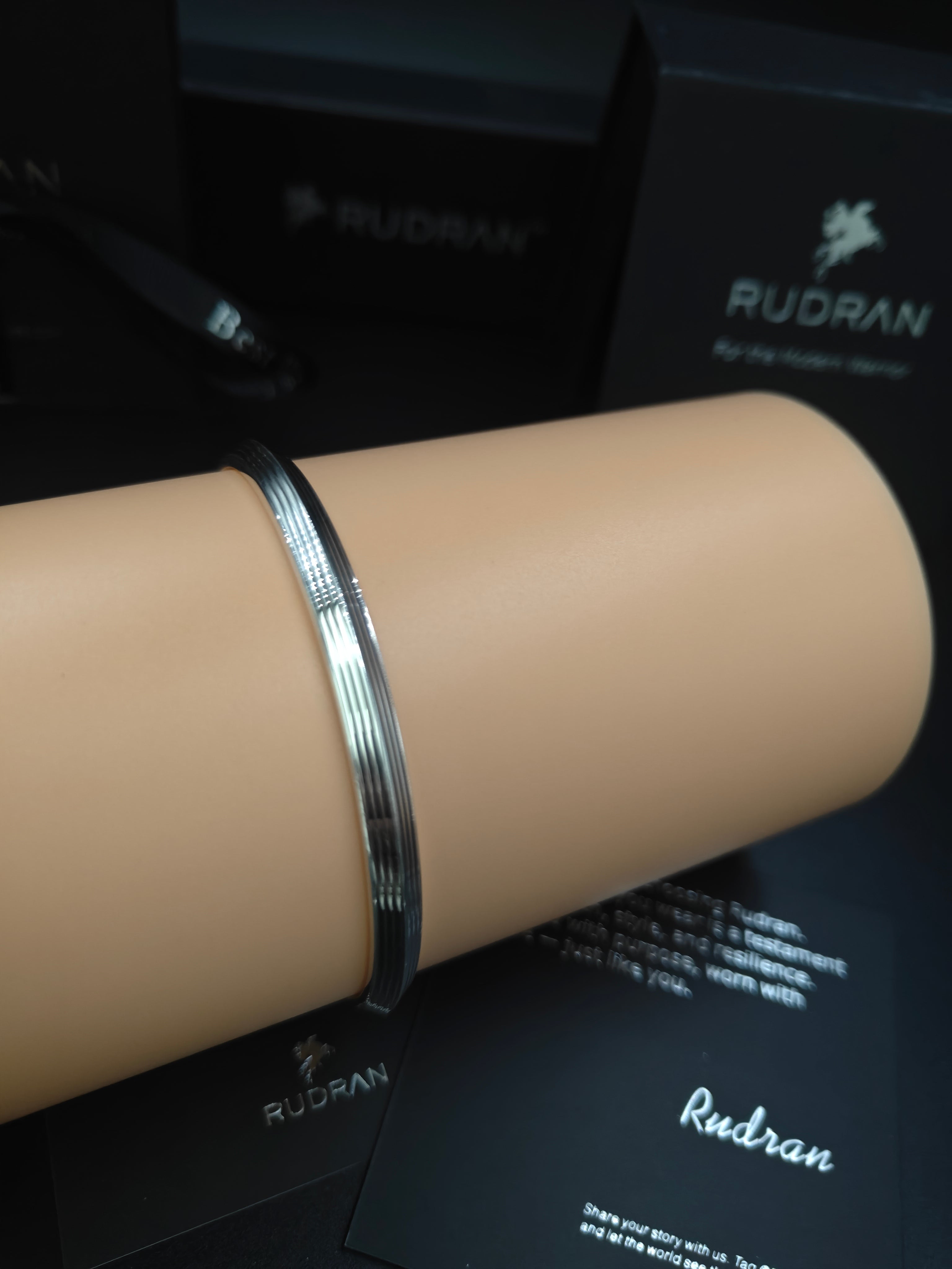 Titan Tracks | Classic Grooved 925 Silver Kada