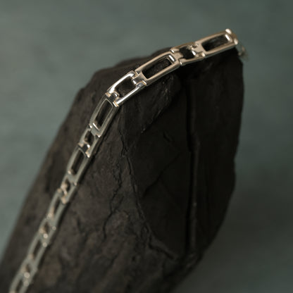 Designer Casted Link Bracelet